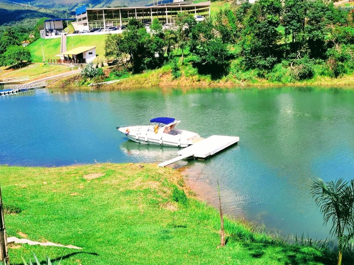 Chacara Gazotti Beira Lago Capitólio Exteriér fotografie