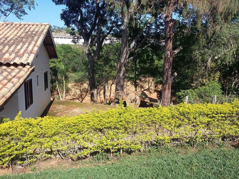 Chacara Gazotti Beira Lago Capitólio Exteriér fotografie